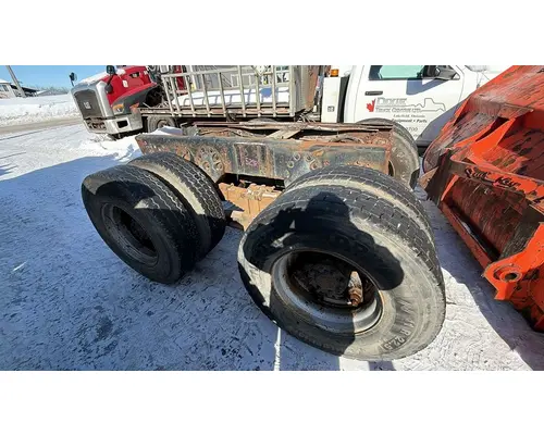 EATON DS461P Axle Assembly, Rear