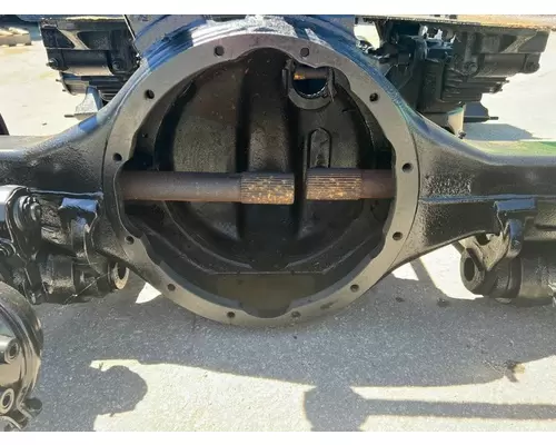 EATON DS461 Axle Housing (Front)