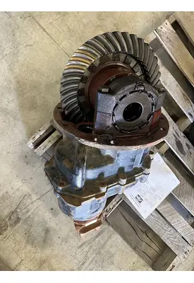 EATON DSP40-3.90 Differential Assembly (Front, Rear)