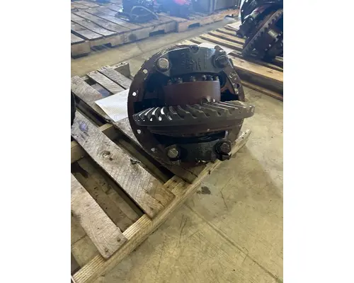 EATON DSP40-3.90 Differential Assembly (Front, Rear)