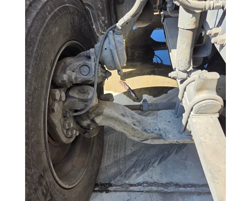 EATON E-1462I Axle Beam (Front)