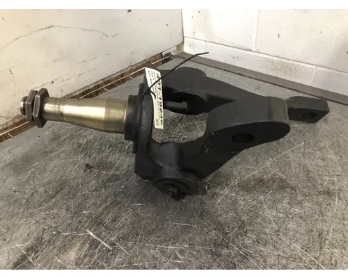 EATON E1200I Spindle  Knuckle, Front