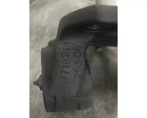 EATON E1202i Spindle  Knuckle, Front