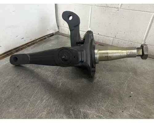 EATON E1462i Spindle  Knuckle, Front