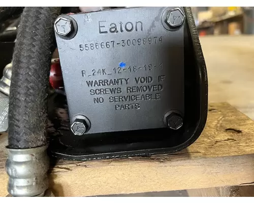 EATON EATON / FULLER Transmission Oil Cooler