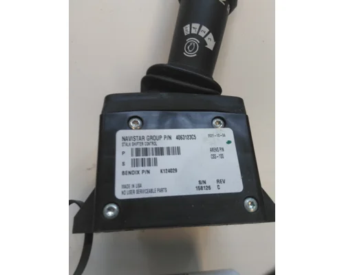 EATON EEO17F112C GEAR SHIFTER
