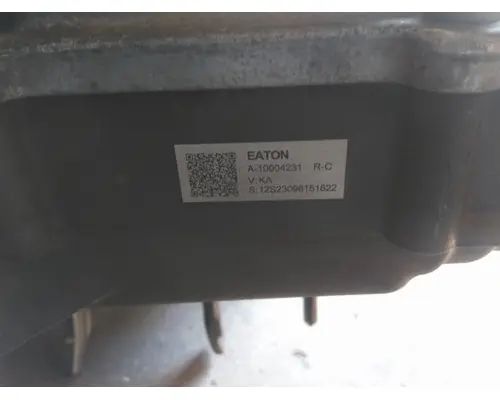 EATON EEO17F112C TRANSMISSION SHIFT COVER