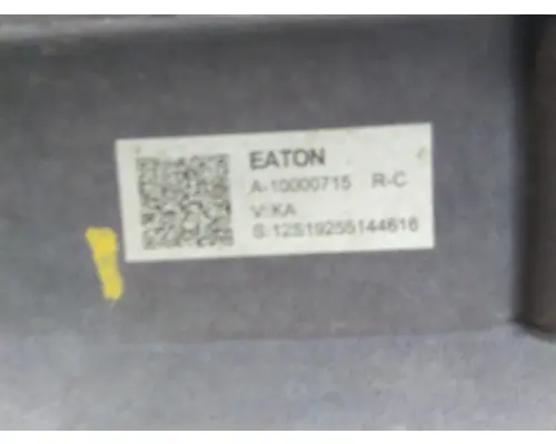 EATON EEO17F112C TRANSMISSION SHIFT COVER