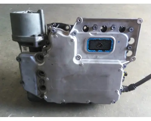 EATON EEO18F112C TRANSMISSION SHIFT COVER