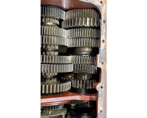 EATON L8000 Transmission Assembly