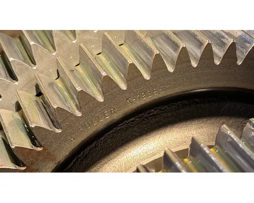 EATON L8000 Transmission Assembly