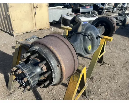 EATON M2 106 Axle Assembly, Rear