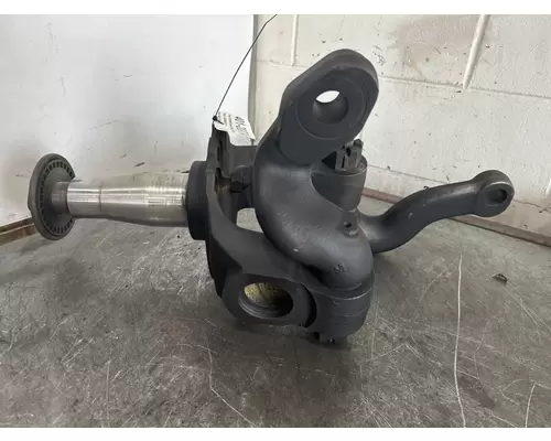 EATON Opposing Arms Spindle  Knuckle, Front