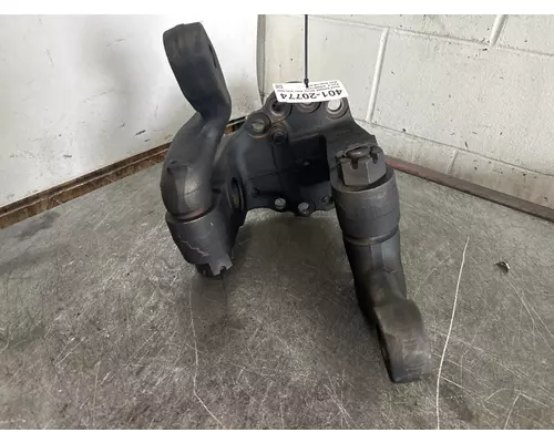 EATON Opposing Arms Spindle  Knuckle, Front
