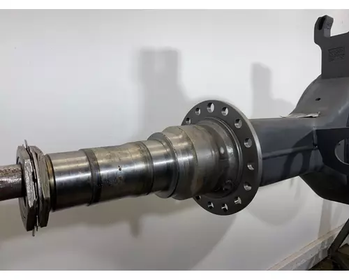 EATON R-190 Axle Housing (Rear)