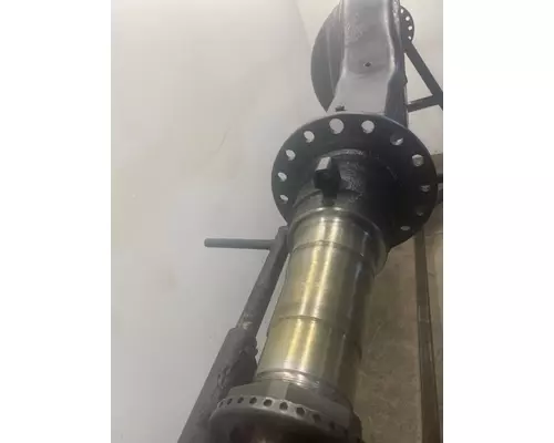 EATON R40-156 Axle Housing (Rear)