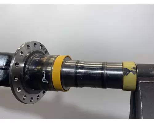 EATON R46-170 Axle Housing (Rear)