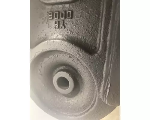 EATON R46-170 Axle Housing