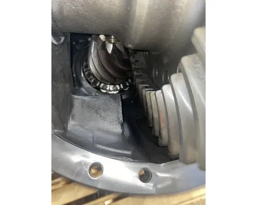 EATON R46170D Differential Assembly (Front, Rear)