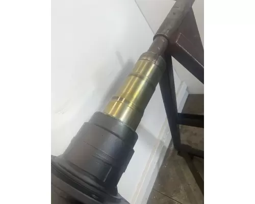 EATON RS-402 Axle Housing (Rear)