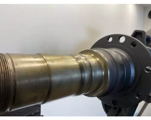 EATON RS-402 Axle Housing (Rear)