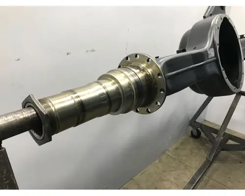 EATON RS-404 Axle Housing (Rear)