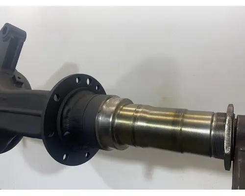 EATON RS-404 Axle Housing (Rear)