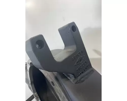 EATON RS-404 Axle Housing (Rear)