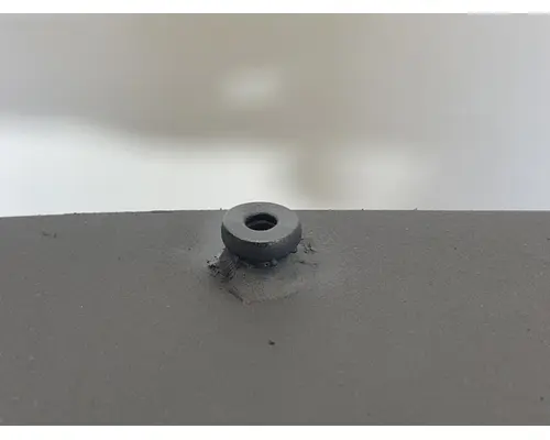 EATON RS-404 Axle Housing (Rear)