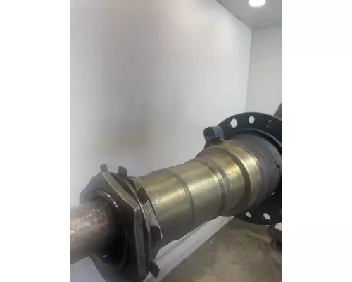 EATON RS-404 Axle Housing (Rear)
