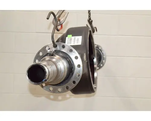 EATON RS-404 Axle Housing (Rear)