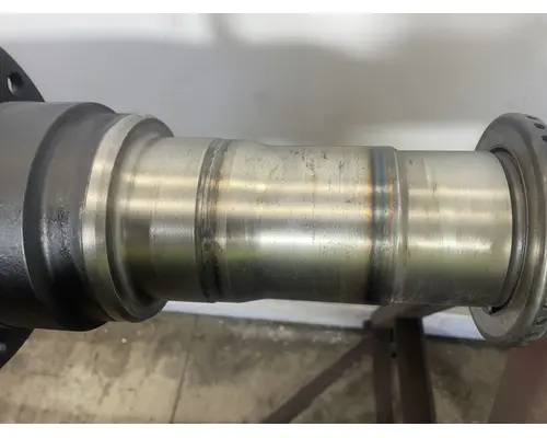 EATON RS-404 Axle Housing (Rear)