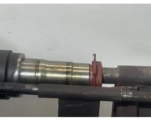 EATON RS-404 Axle Housing (Rear)