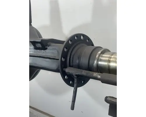 EATON RS-404 Axle Housing (Rear)