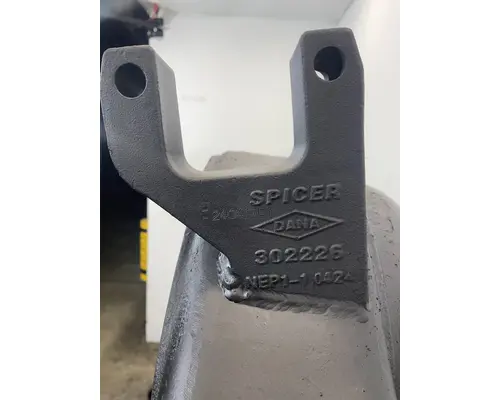 EATON RS-404 Axle Housing (Rear)