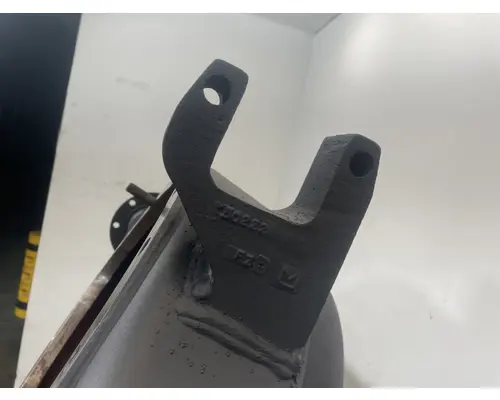 EATON RS-404 Axle Housing (Rear)