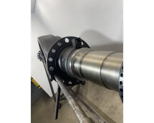EATON RS-404 Axle Housing (Rear)
