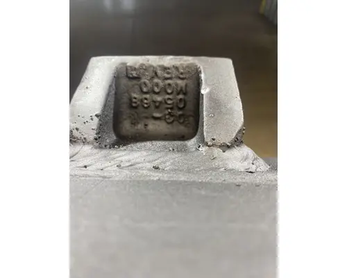 EATON RS-404 Axle Housing (Rear)