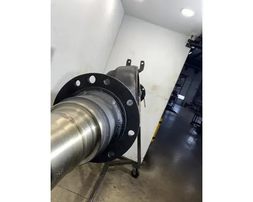 EATON RS-404 Axle Housing (Rear)