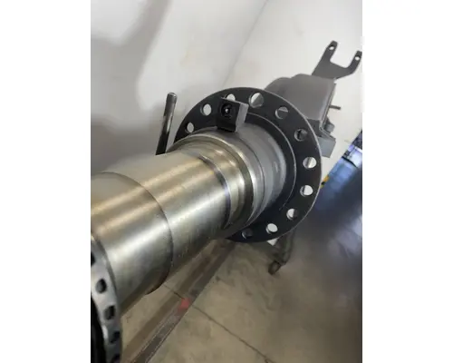 EATON RS-404 Axle Housing (Rear)