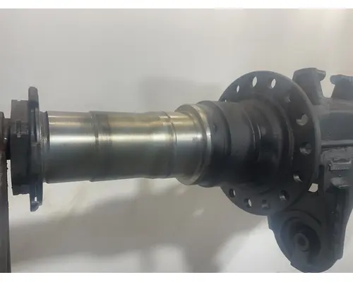 EATON RS-404 Axle Housing (Rear)