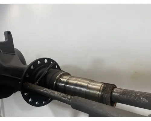 EATON RS-404 Axle Housing (Rear)