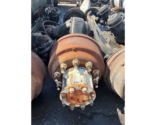 EATON RS404 3.90 Axle Assembly, Rear