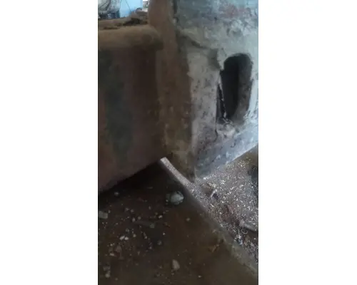 EATON RS404 Axle Housing, Rear (Rear)