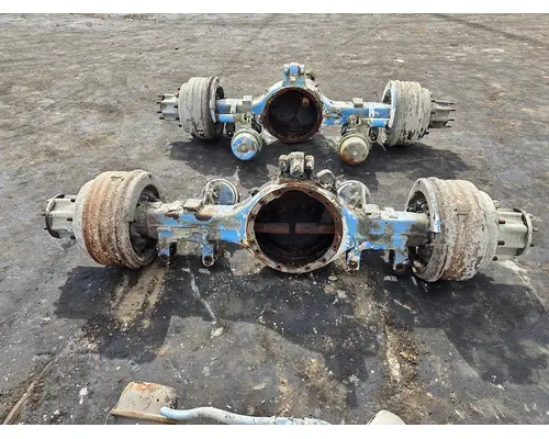 EATON RS405 Axle Housings (Rear)