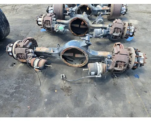 EATON RSP40 Axle Housings (Rear)