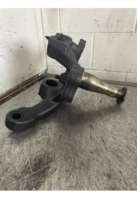 EATON T680 Spindle / Knuckle, Front