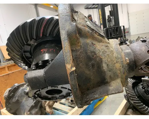 EATON  Differential Assembly (Rear, Rear)