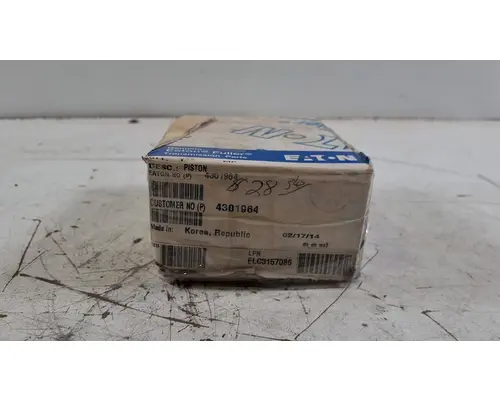EATON  Piston