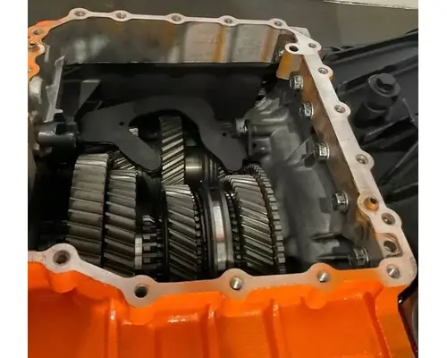 Eaton Fuller  PO-17F112C Transmission Assembly